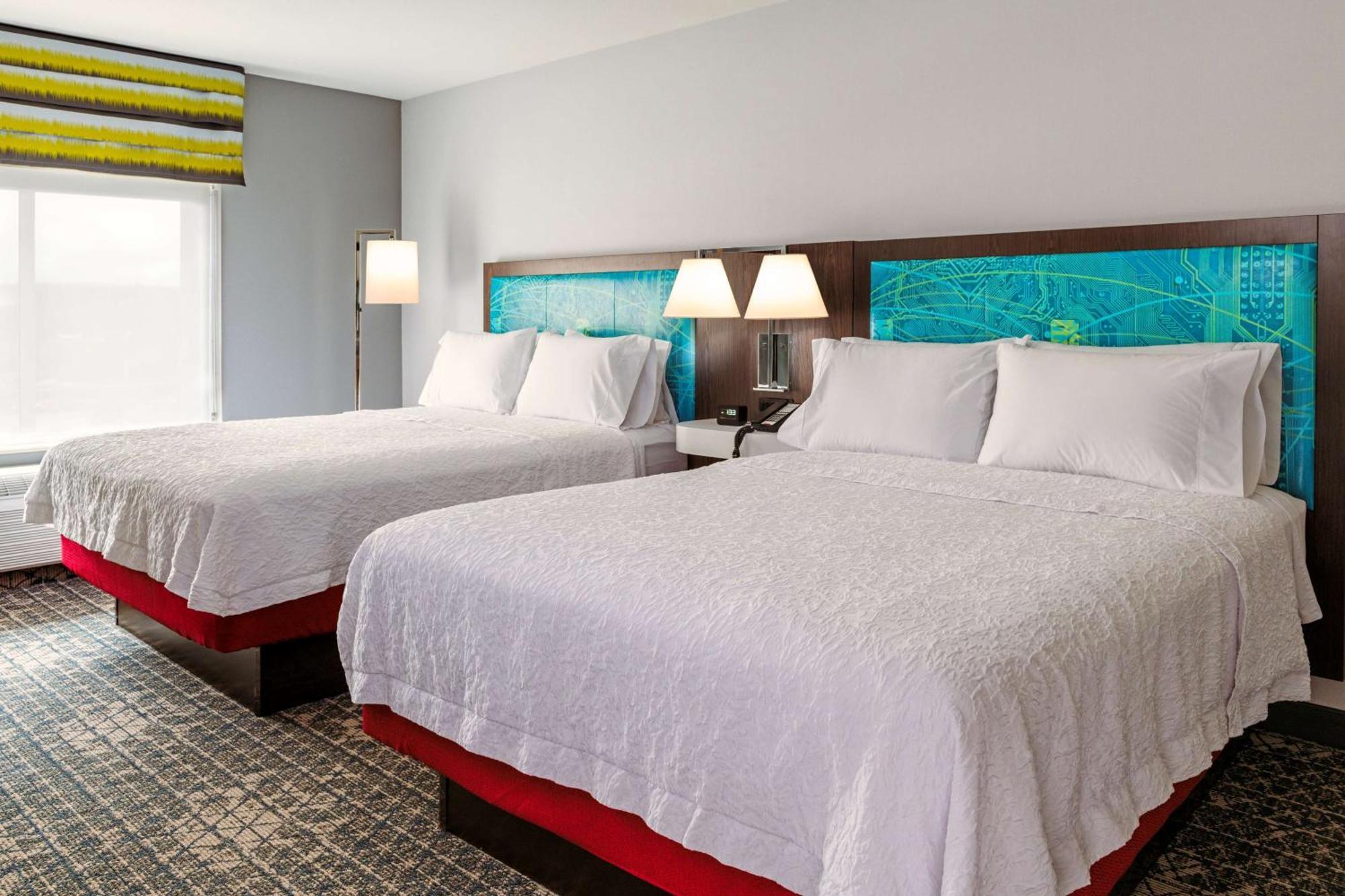 Hampton Inn & Suites Pittsburgh New Stanton Pa Buitenkant foto