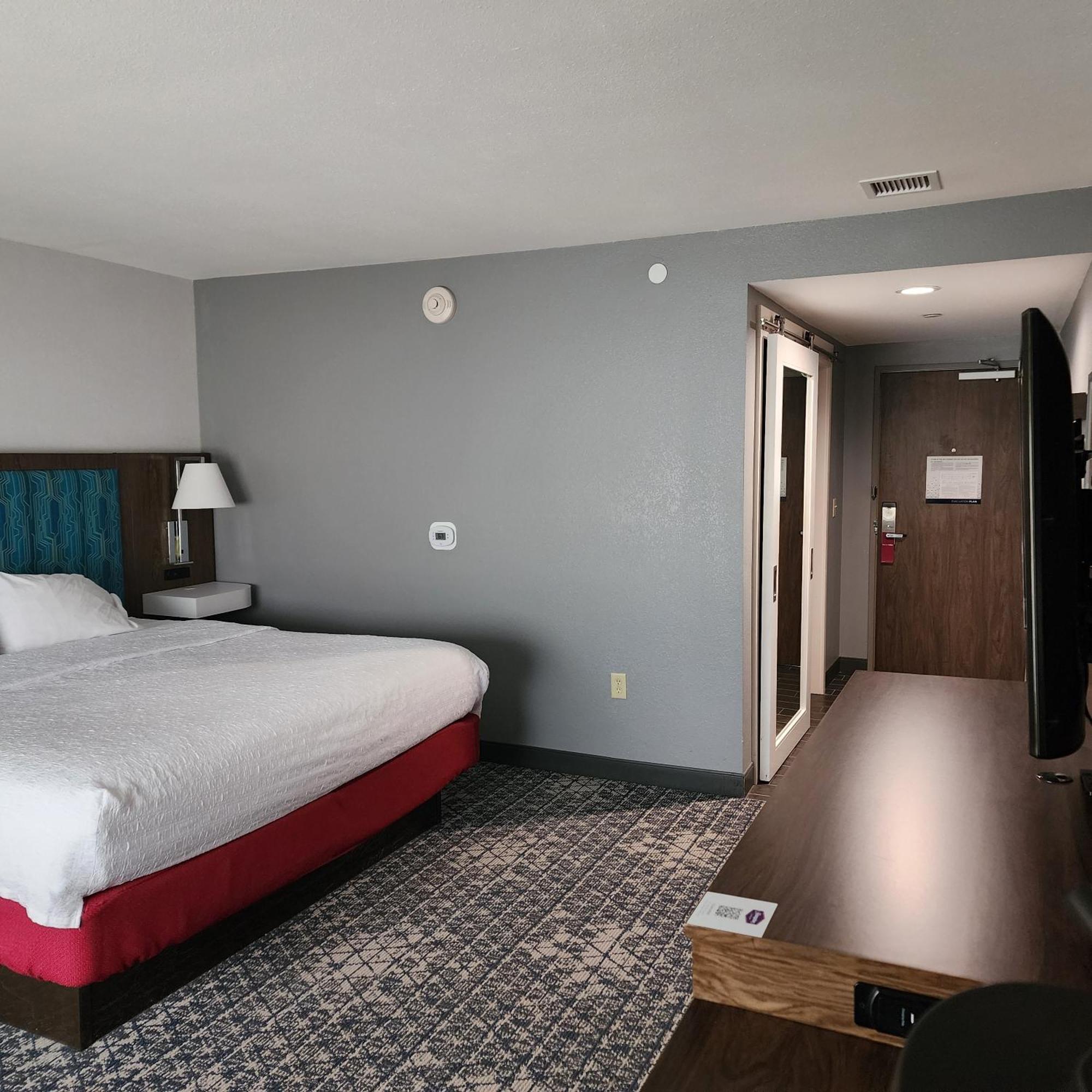Hampton Inn & Suites Pittsburgh New Stanton Pa Buitenkant foto