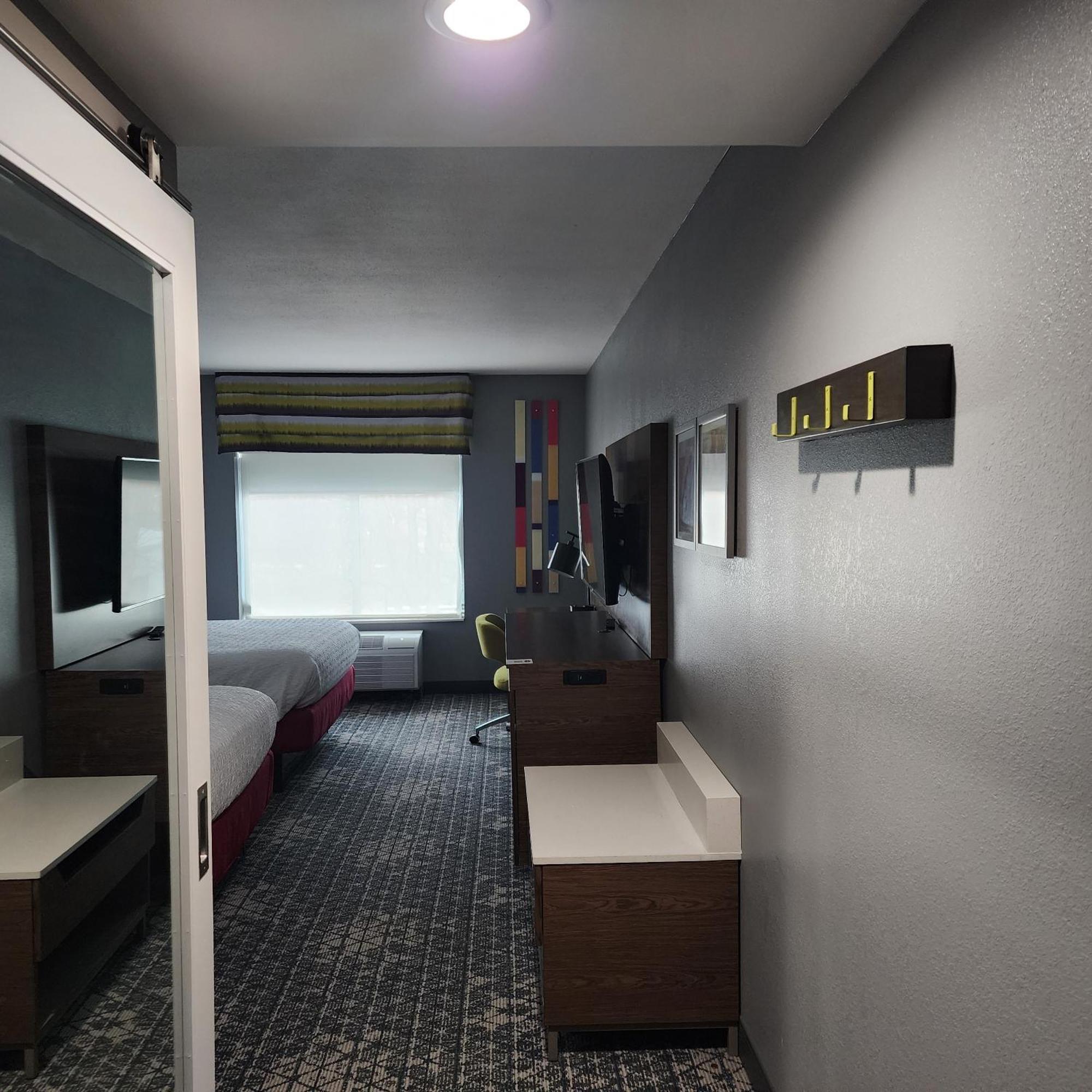 Hampton Inn & Suites Pittsburgh New Stanton Pa Buitenkant foto