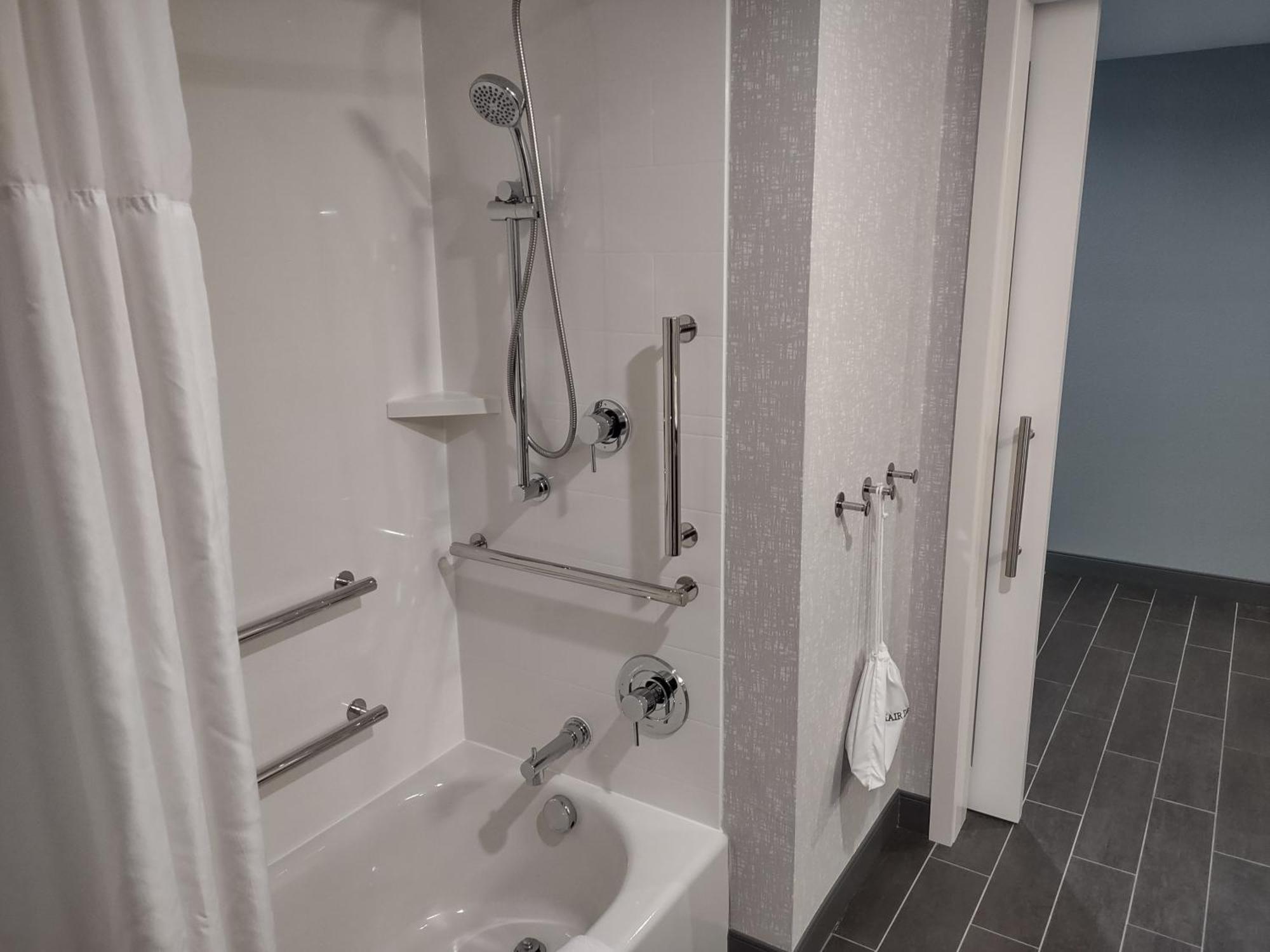 Hampton Inn & Suites Pittsburgh New Stanton Pa Buitenkant foto
